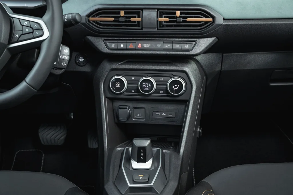 dacia jogger hybrid 155 2026