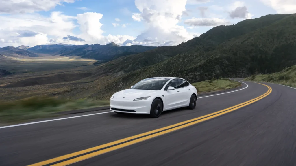 tesla model 3 RWD standard 2026 16