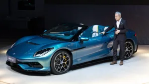 Denza Z, a Pechino la nuova sportiva da 1000 cv (che guarda già al record al Nurburgring)