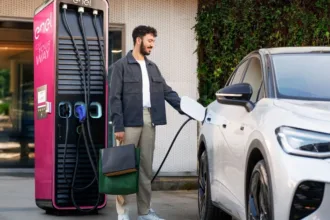 Enel, ricariche più semplici con il Plug&Charge: ecco come funziona