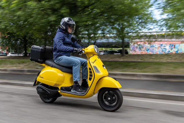 Vespa Newtron
