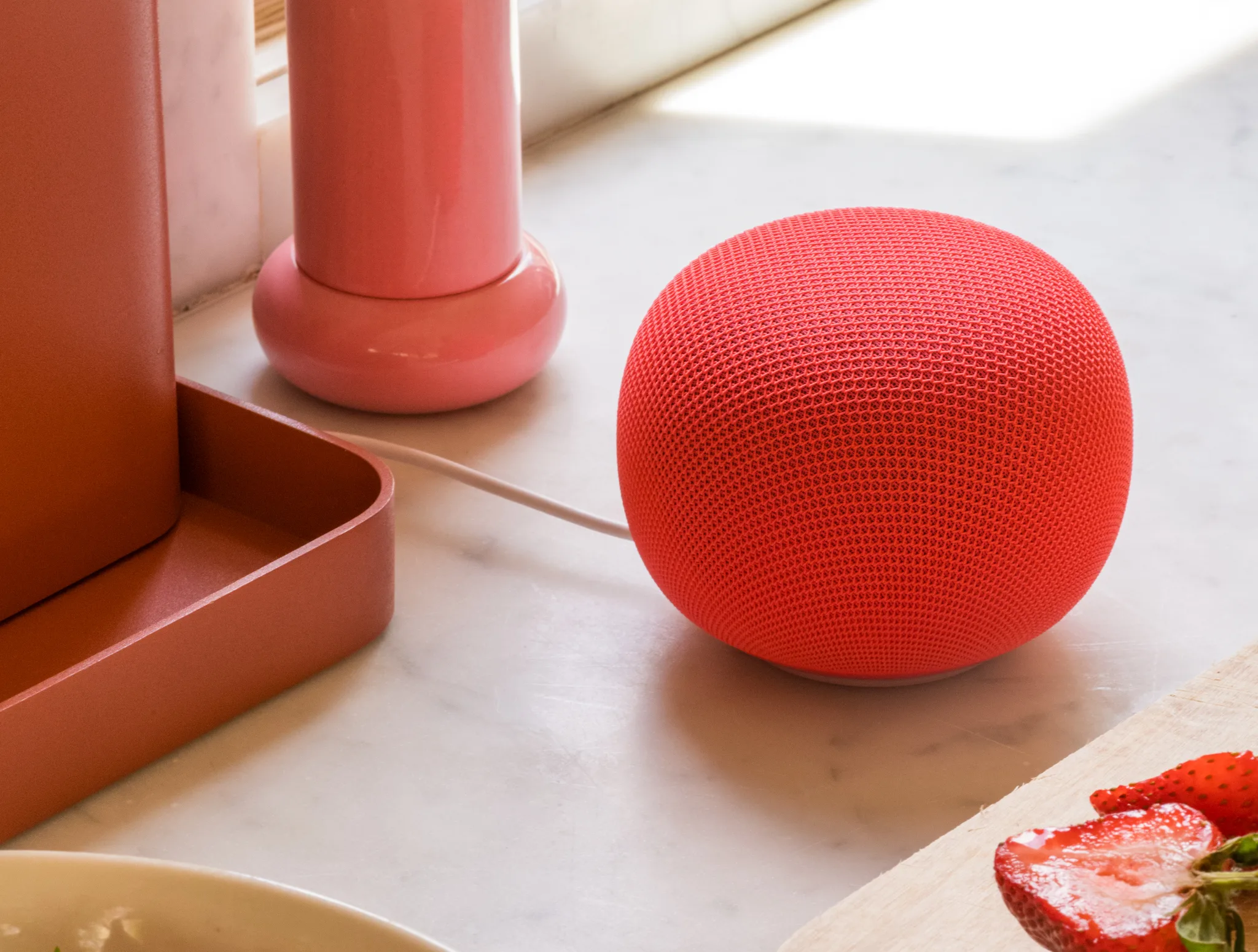 Google Home Speaker con Gemini: lo smart speaker che vuole riscrivere le regole della casa connessa Google Home Speaker con Gemini: lo smart speaker che vuole riscrivere le regole della casa connessa