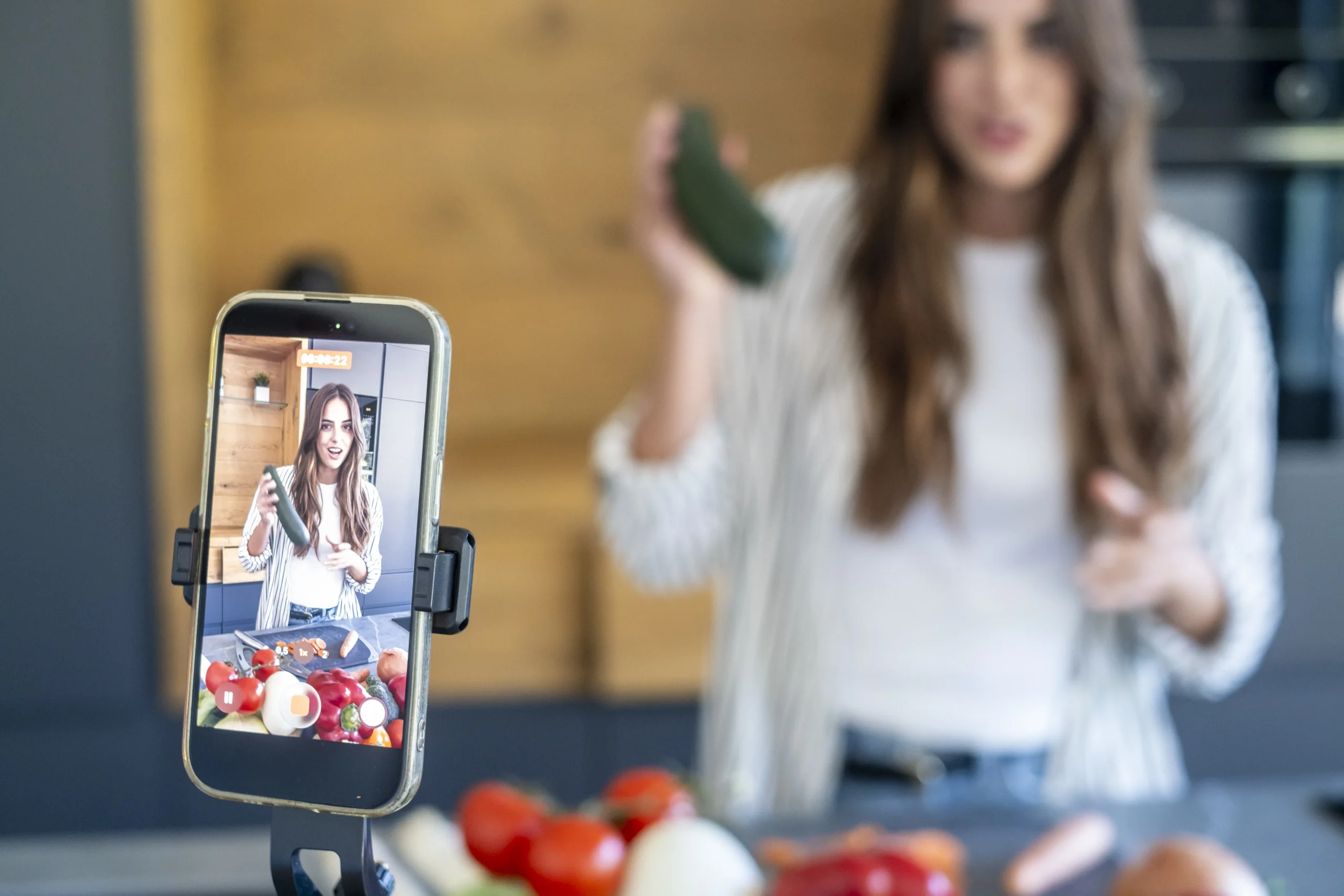 DJI Mic Mini, in offerta il microfono wireless da indossare per creator e giornalisti DJI Mic Mini, in offerta il microfono wireless da indossare per creator e giornalisti