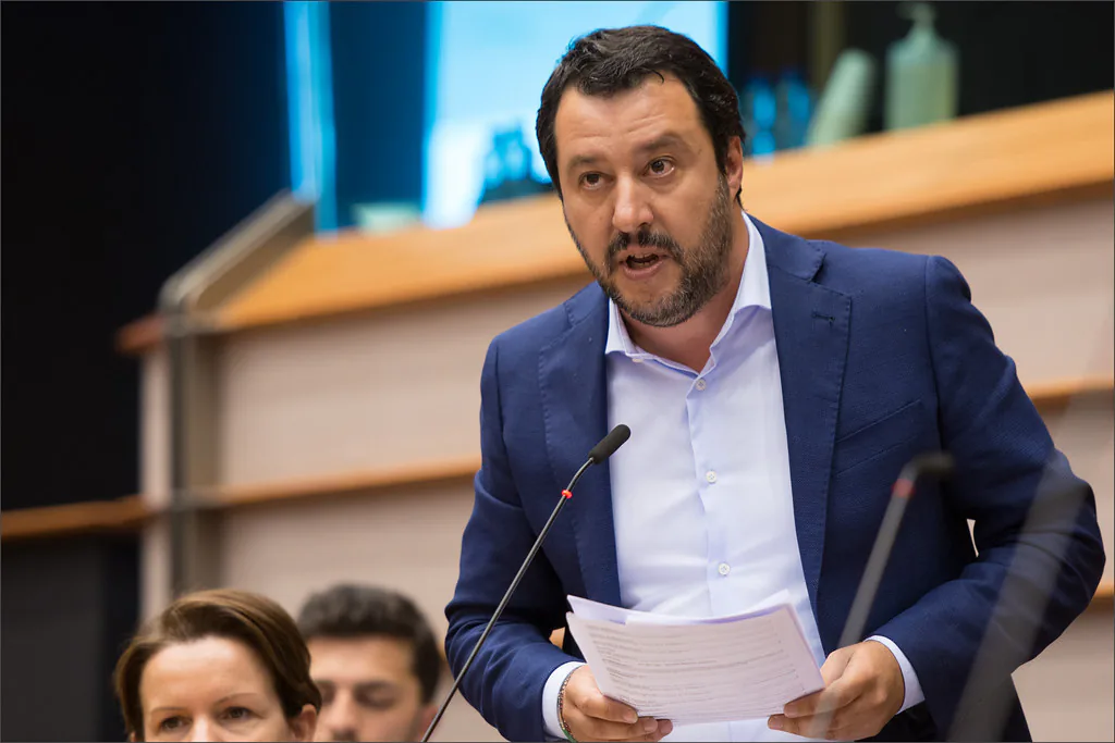 Multe, autostrade e patente a 17 anni: le novità del Codice della Strada