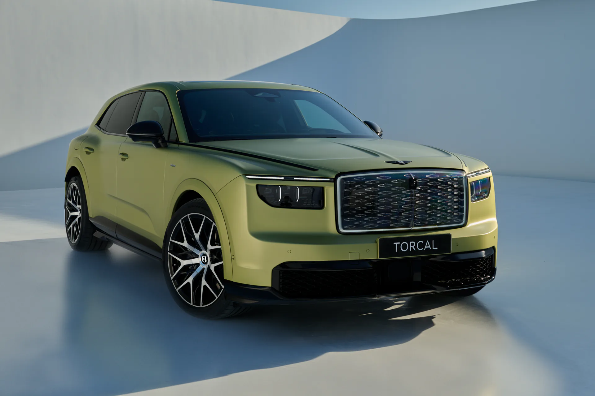 Lusso british, SUV totalmente elettrico: ecco Bentley Torcal Lusso british, SUV totalmente elettrico: ecco Bentley Torcal