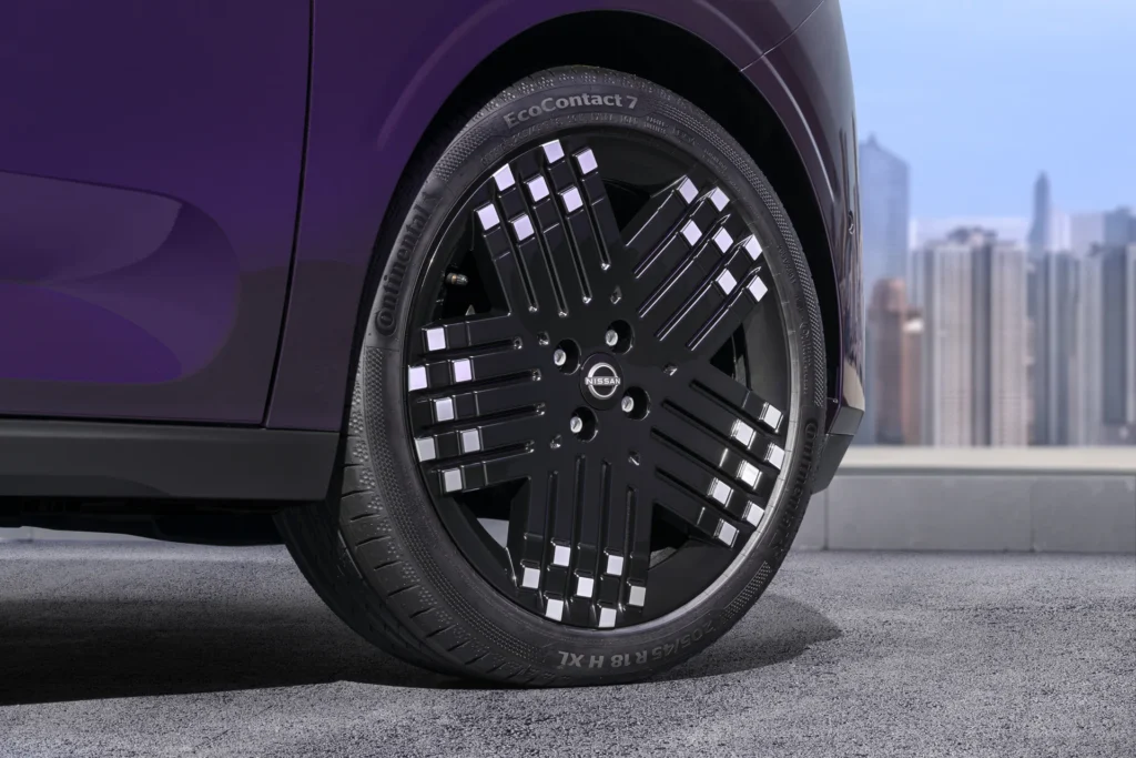 Nissan Pixo