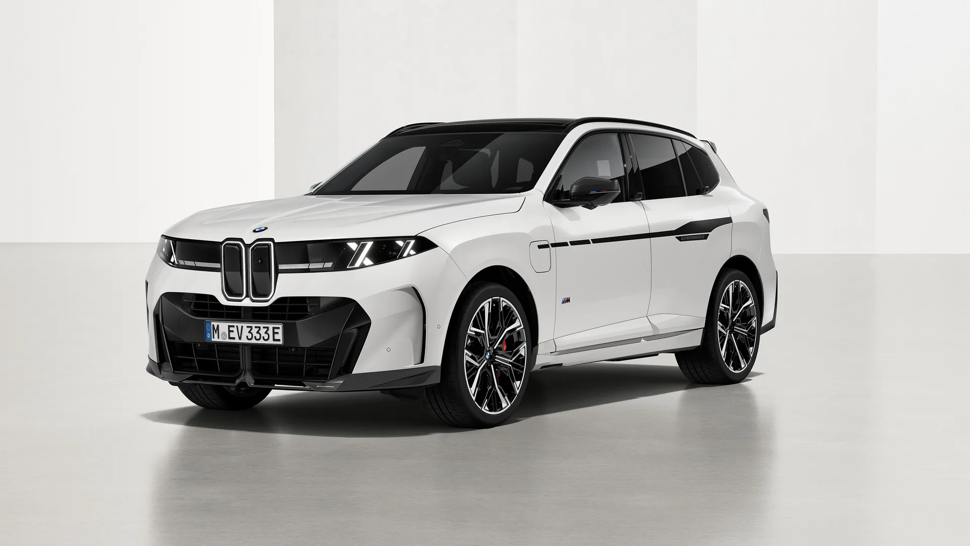 BMW, fra M Performance e viaggi: per l’X5 arrivano già i primi accessori BMW, fra M Performance e viaggi: per l’X5 arrivano già i primi accessori