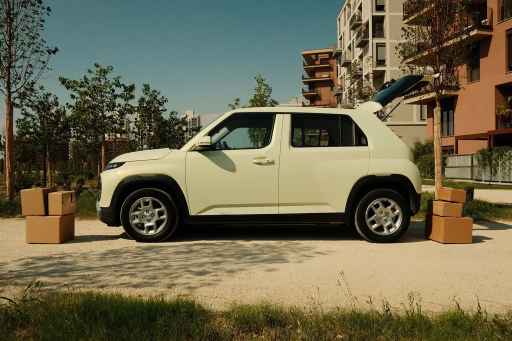 Hyundai Inster Van