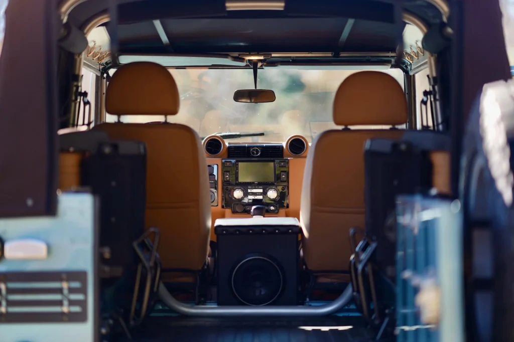 Land Rover Defender Osprey