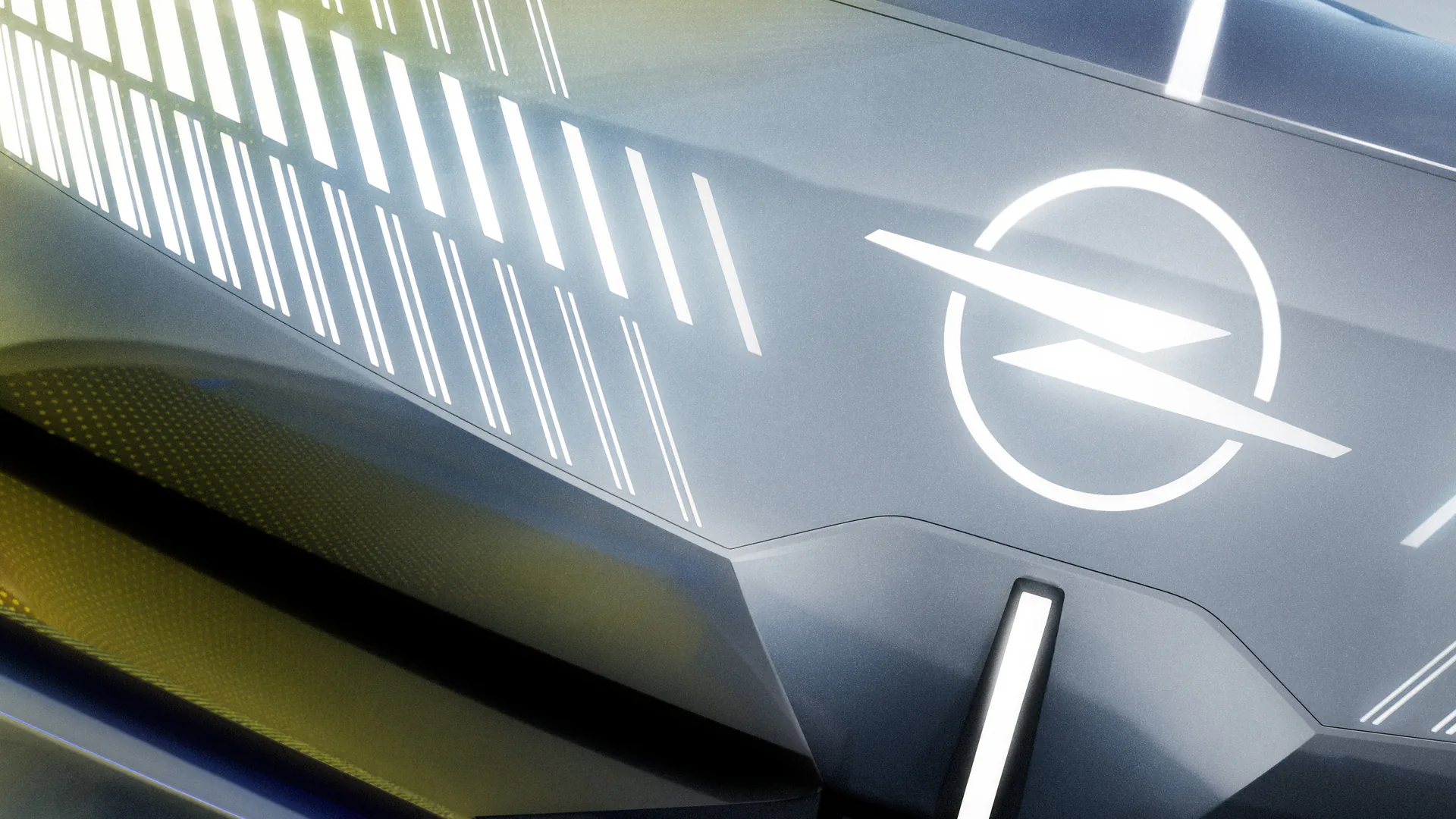 Opel STX Concept: in attesa del debutto a Parigi, ecco le prime immagini