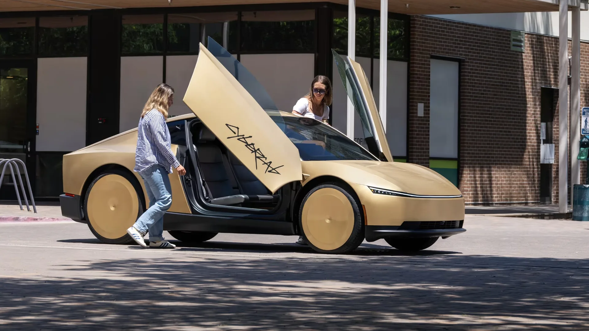 Cybercab, a pochi giorni dal lancio c’è già la prima indagine federale Cybercab, a pochi giorni dal lancio c’è già la prima indagine federale