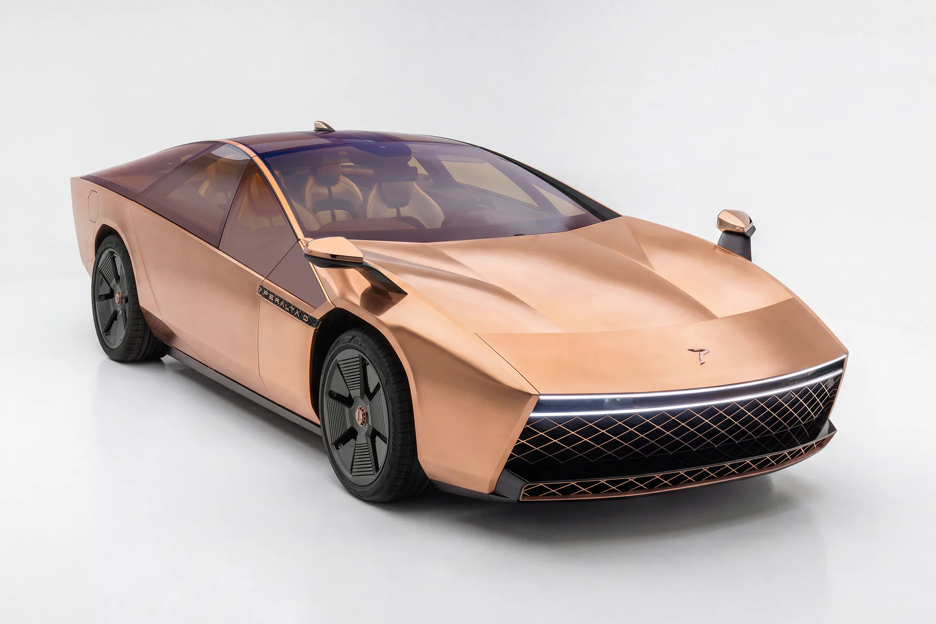 Peralta D, GFG Style riporta lo stile anni Settanta dei concept Giugiaro Peralta D, GFG Style riporta lo stile anni Settanta dei concept Giugiaro