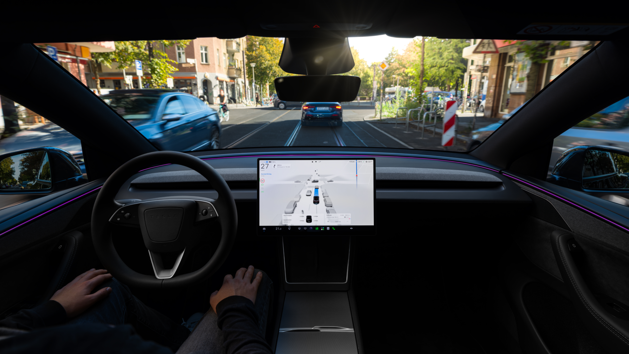 Tesla FSD, la Lettonia è il decimo Paese UE a dire sì. E l’Italia?