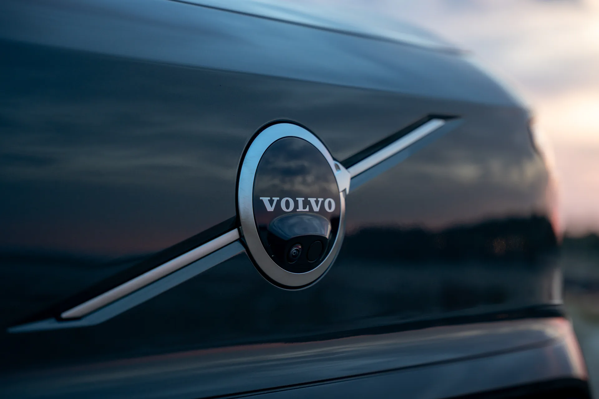Volvo, è in arrivo un’elettrica da affiancare alla XC40 termica? Volvo, è in arrivo un’elettrica da affiancare alla XC40 termica?
