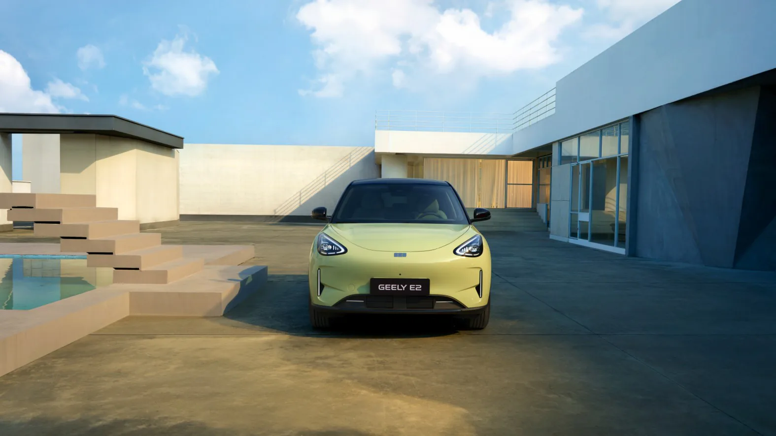 Geely, E2 arriva anche in Europa: si parte da 20.900€ Geely, E2 arriva anche in Europa: si parte da 20.900€
