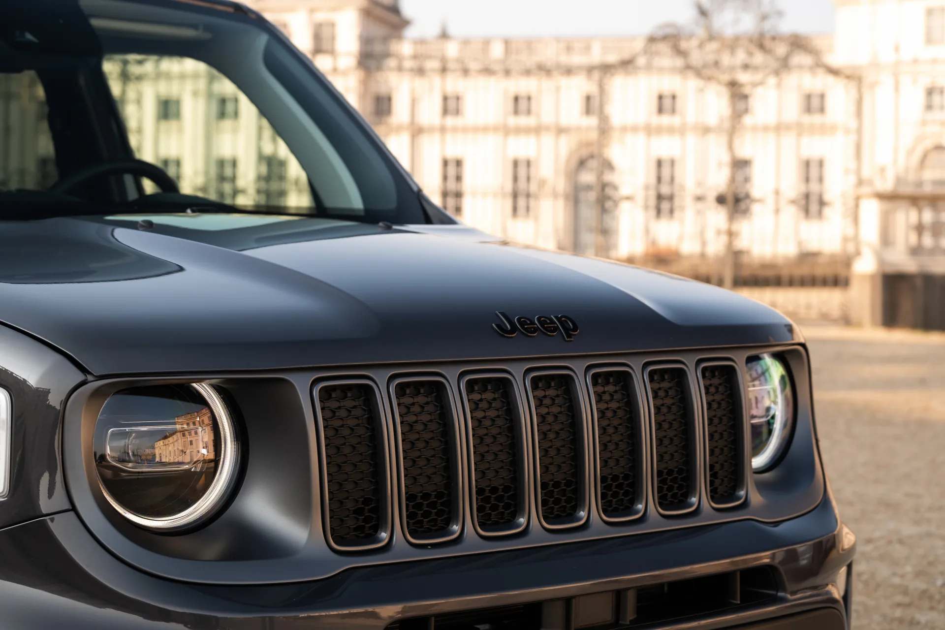 Jeep, la roadmap per il 2030: il ritorno del Renegade e un nuovo D-SUV Jeep, la roadmap per il 2030: il ritorno del Renegade e un nuovo D-SUV