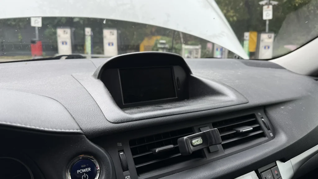 Lexus CT200h