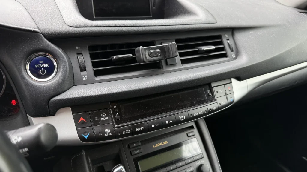 Lexus CT200h