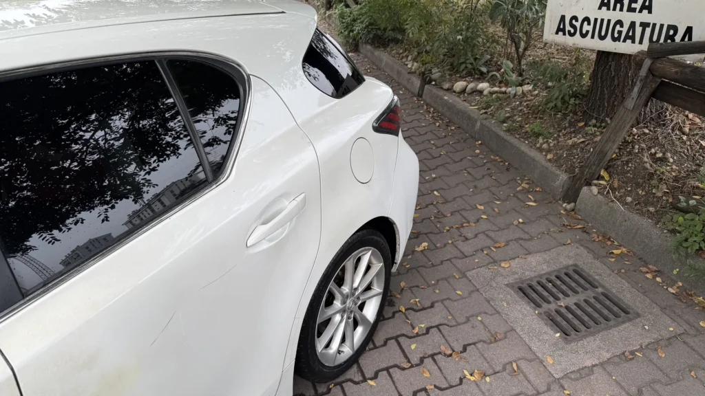 Lexus CT200h